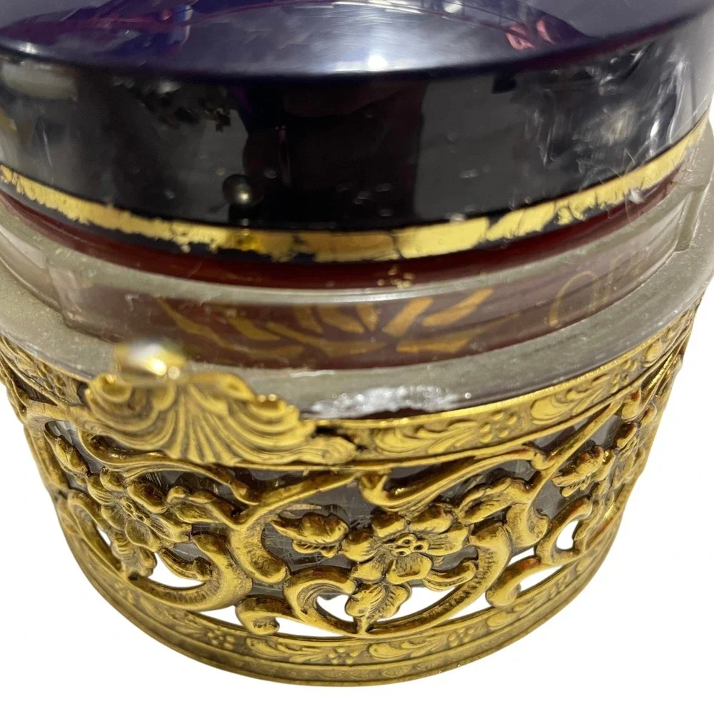 Vintage Metal Filigree Talc Powder Holder (talc Opium‎ used)